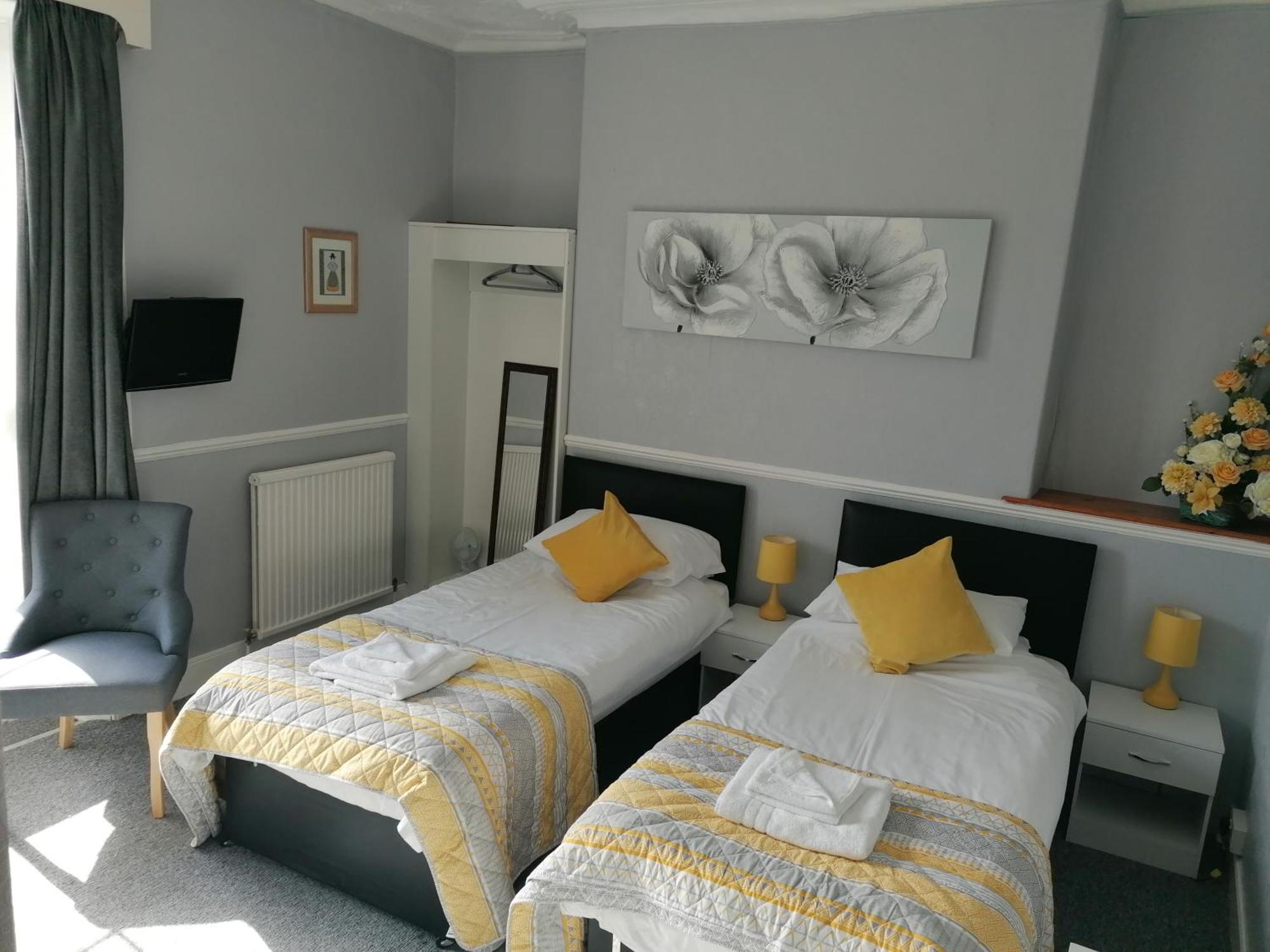 The George Borrow Hotel Ponterwyd Extérieur photo