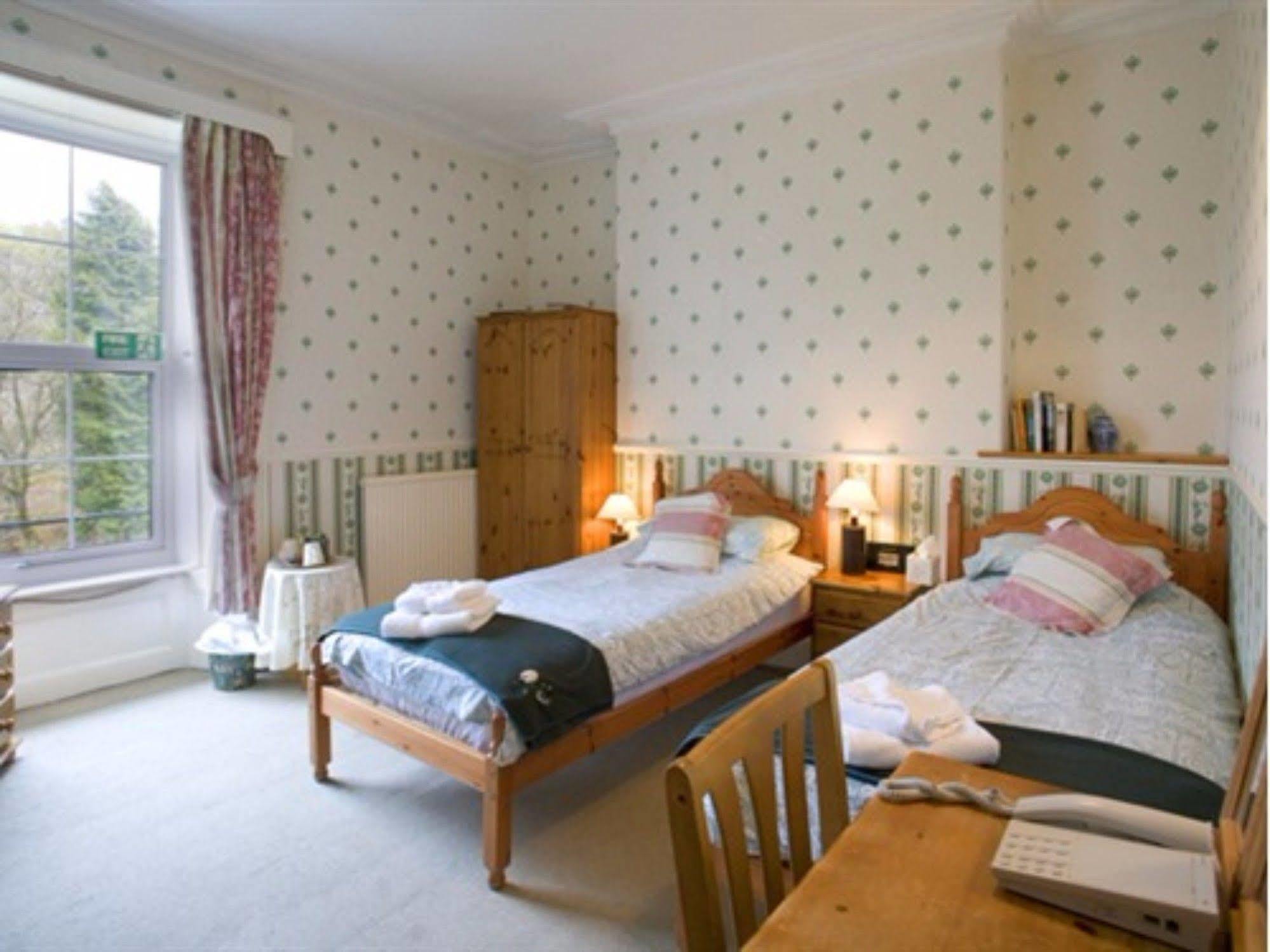 The George Borrow Hotel Ponterwyd Extérieur photo
